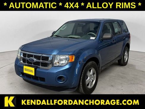 Used 2009 Ford Escape XLS AWD/4WD image 1