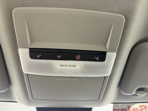 Used 2023 Nissan Sentra SR w/ Midnight Edition Package FWD image 28