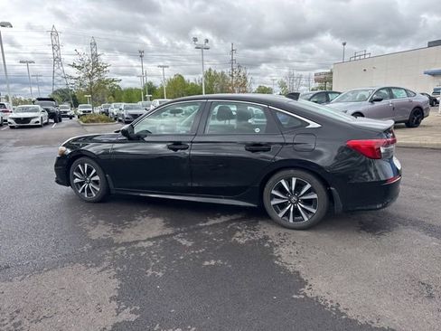Used 2023 Honda Civic EX image 13