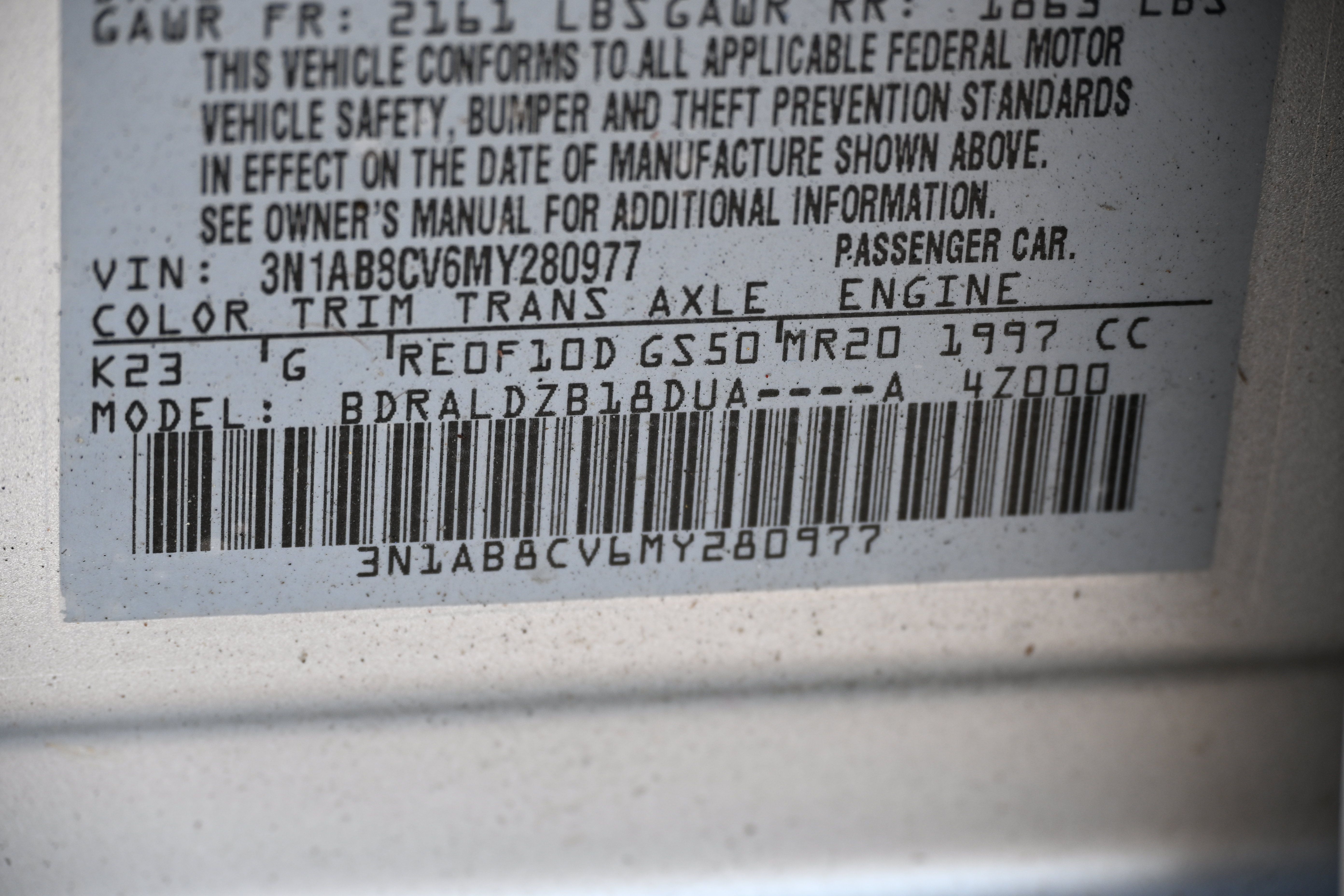 Used 2021 Nissan Sentra SV FWD image 17