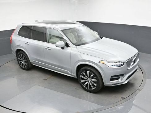 Used 2024 Volvo XC90 B5 Core w/ Protection Package Premier AWD/4WD image 42