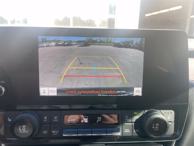 Used 2025 Toyota Grand Highlander AWD image 14