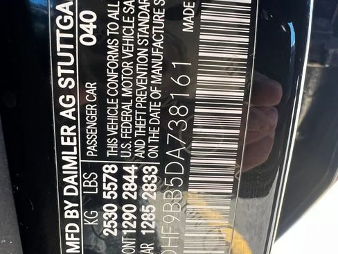 Used 2013 Mercedes-Benz E 550 4MATIC Sedan image 32