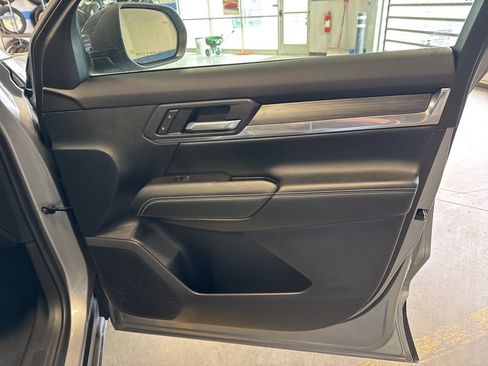 Used 2026 GMC Terrain Elevation AWD/4WD image 30