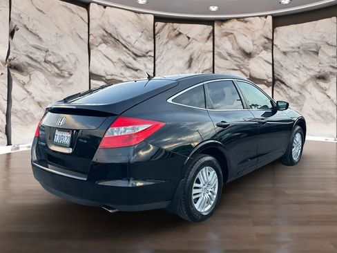 Used 2012 Honda Crosstour EX image 9