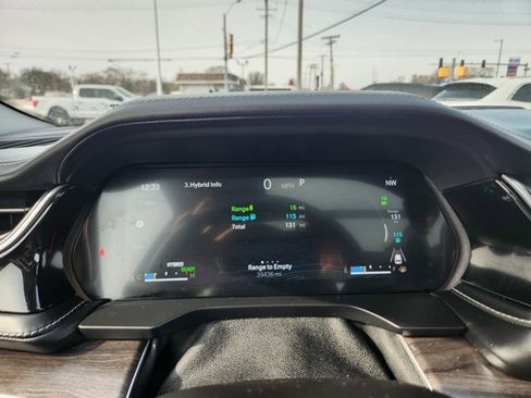 Used 2022 Jeep Grand Cherokee Limited 4xe image 27