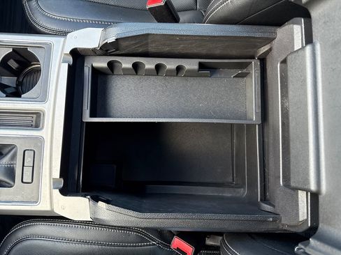 Used 2019 Ford F150 Lariat w/ Equipment Group 502A Luxury image 29