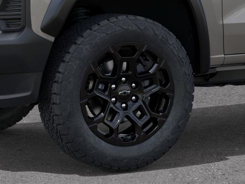 New 2026 Chevrolet Colorado Trail Boss AWD/4WD image 9