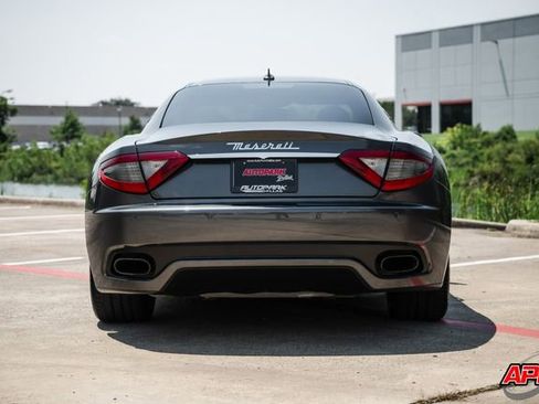 Used 2017 Maserati GranTurismo Sport image 17