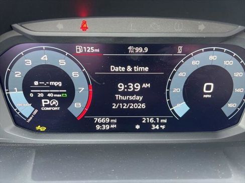 Certified 2025 Audi Q3 2.0T Premium w/ Convenience Package image 14