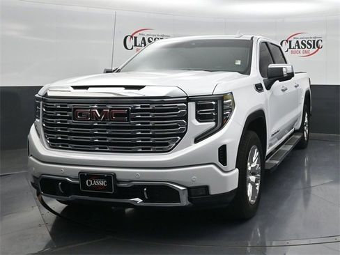 Used 2023 GMC Sierra 1500 Denali image 4