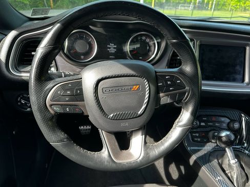 Used 2019 Dodge Challenger R/T Scat Pack w/ Driver Convenience Group RWD image 12