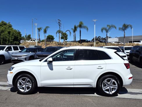 Used 2018 Audi Q5 2.0T Premium Plus w/ Premium Plus Package AWD/4WD image 2