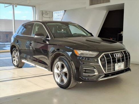 Certified 2023 Audi Q5 Prestige w/ Prestige Package image 3