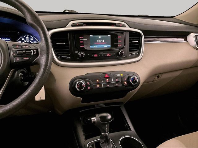 Used 2018 Kia Sorento LX AWD/4WD image 6