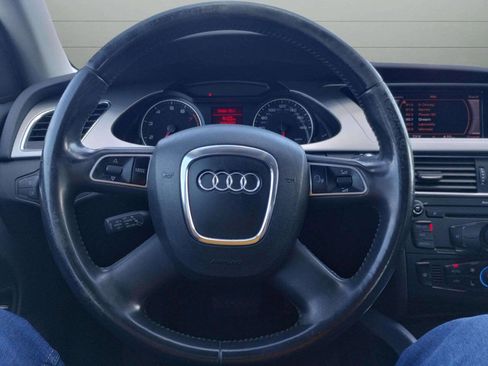 Used 2010 Audi A4 2.0T Premium image 24