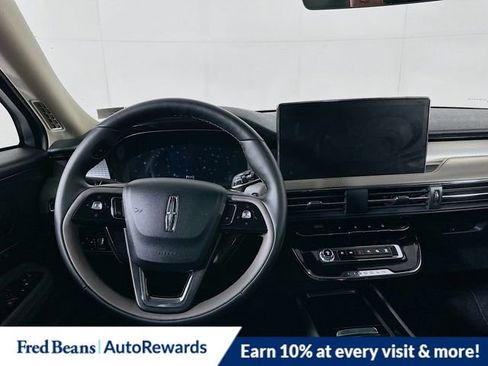 New 2026 Lincoln Corsair Premiere AWD/4WD image 18