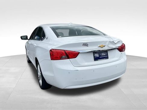 Used 2014 Chevrolet Impala LT w/ Convenience Package FWD image 5