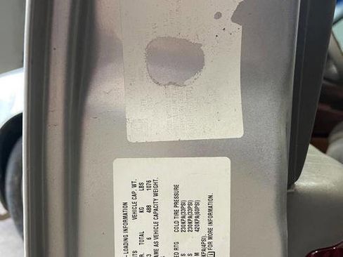 Used 2003 Buick Le Sabre Custom image 38