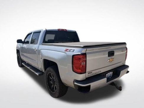 Used 2018 Chevrolet Silverado 1500 LT w/ All Star Edition AWD/4WD image 7