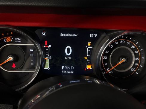 Used 2023 Jeep Wrangler Unlimited Rubicon w/ Safety Group AWD/4WD image 16