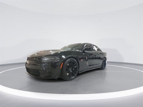 Used 2021 Dodge Charger Scat Pack w/ Dynamics Package image 4
