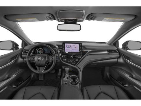 Used 2024 Toyota Camry SE w/ Cold Weather Package FWD image 8