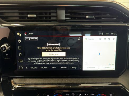 Used 2024 GMC Sierra 1500 AT4 w/ AT4 Preferred Package AWD/4WD image 17
