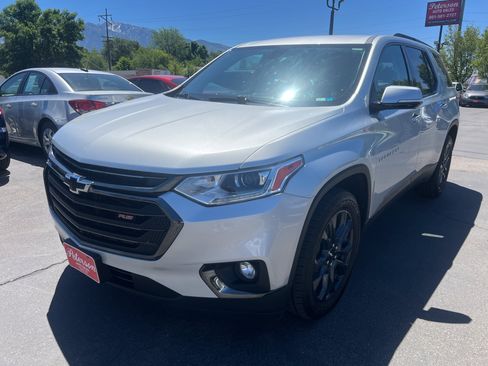 Used 2019 Chevrolet Traverse RS AWD/4WD image 2