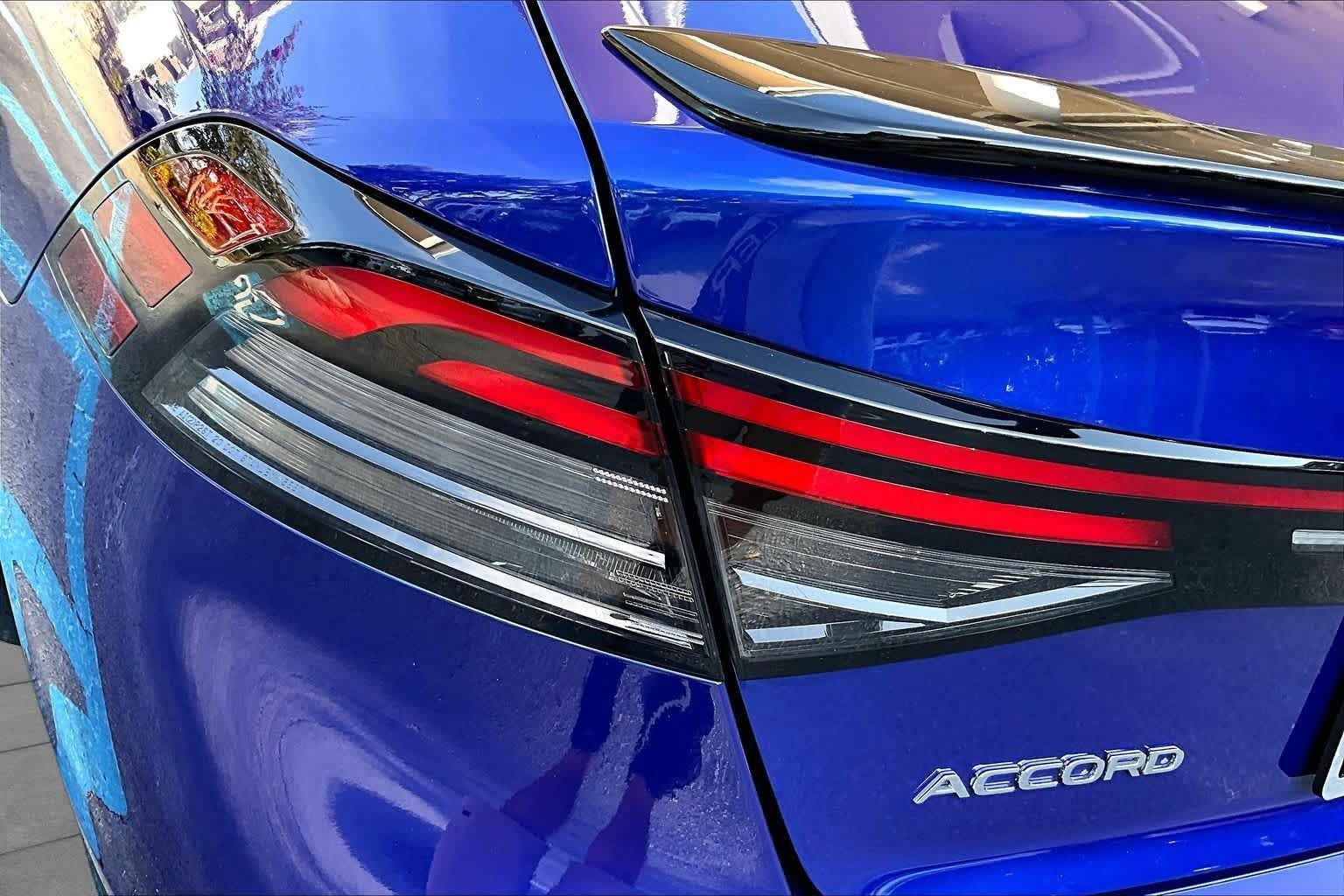 Used 2025 Honda Accord Sport image 29