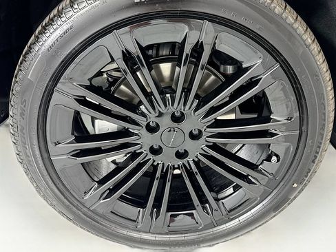 New 2026 Land Rover Range Rover SE AWD/4WD image 31