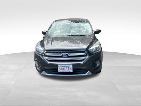 Used 2017 Ford Escape SE AWD/4WD image 2