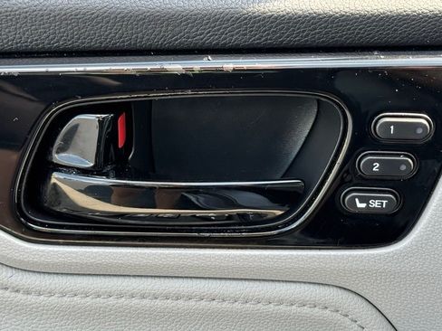 Used 2019 Honda Odyssey Elite image 18