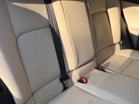 Used 2012 Lexus CT 200h Premium w/ Premium Audio Pkg image 14