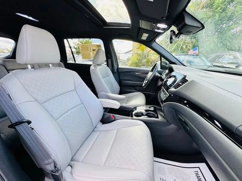 Used 2021 Honda Passport Touring image 18