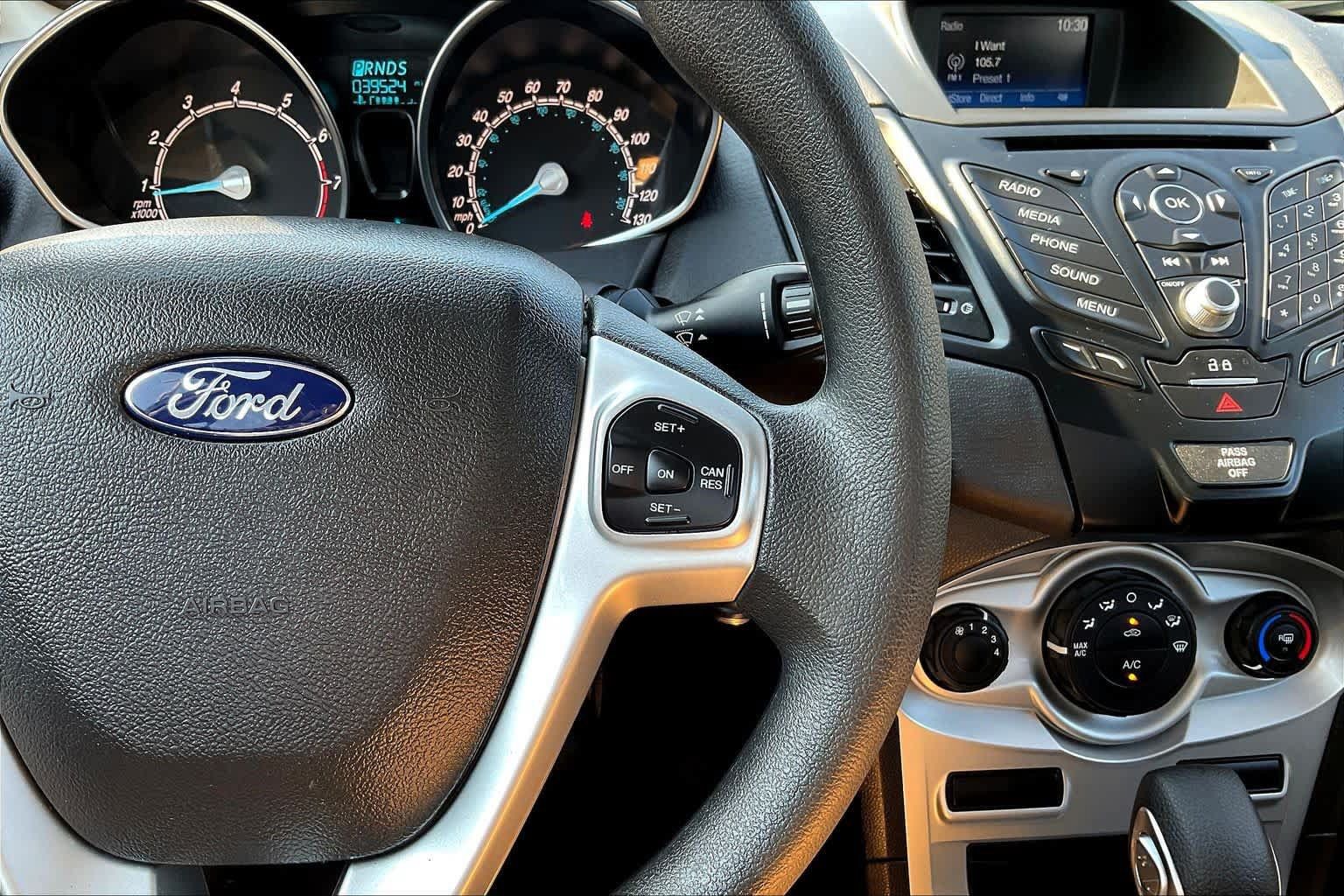 Used 2019 Ford Fiesta SE FWD image 25
