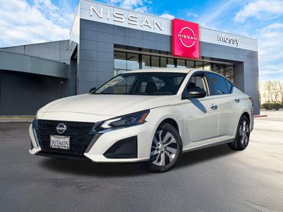 Certified 2025 Nissan Altima 2.5 S