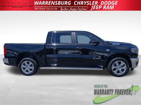 New 2026 RAM 1500 Big Horn AWD/4WD image 3