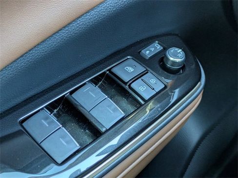 Used 2026 Toyota Crown Signia image 23