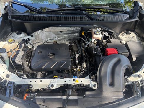 Used 2025 Buick Encore GX Preferred FWD image 33