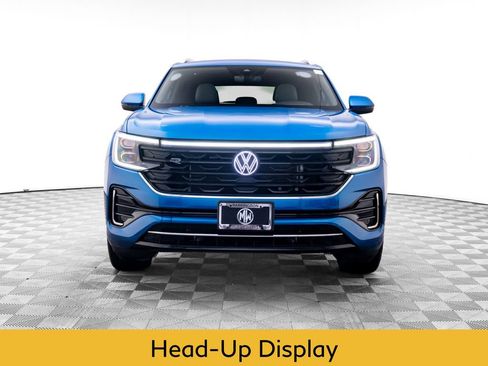 Used 2024 Volkswagen Atlas Cross Sport SEL R-Line AWD/4WD image 9