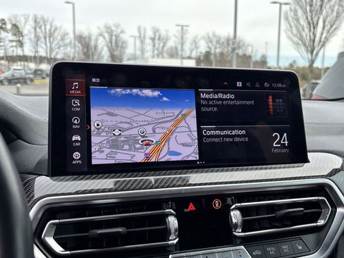 Used 2023 BMW X3 M40i w/ Premium Package image 25