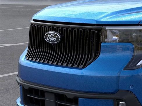 New 2025 Ford Maverick Lobo AWD/4WD image 18