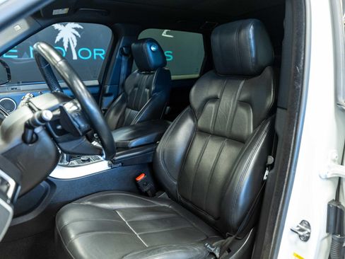 Used 2016 Land Rover Range Rover Sport Supercharged AWD/4WD image 11