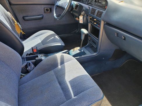 Used 1990 Toyota Corolla Deluxe image 36