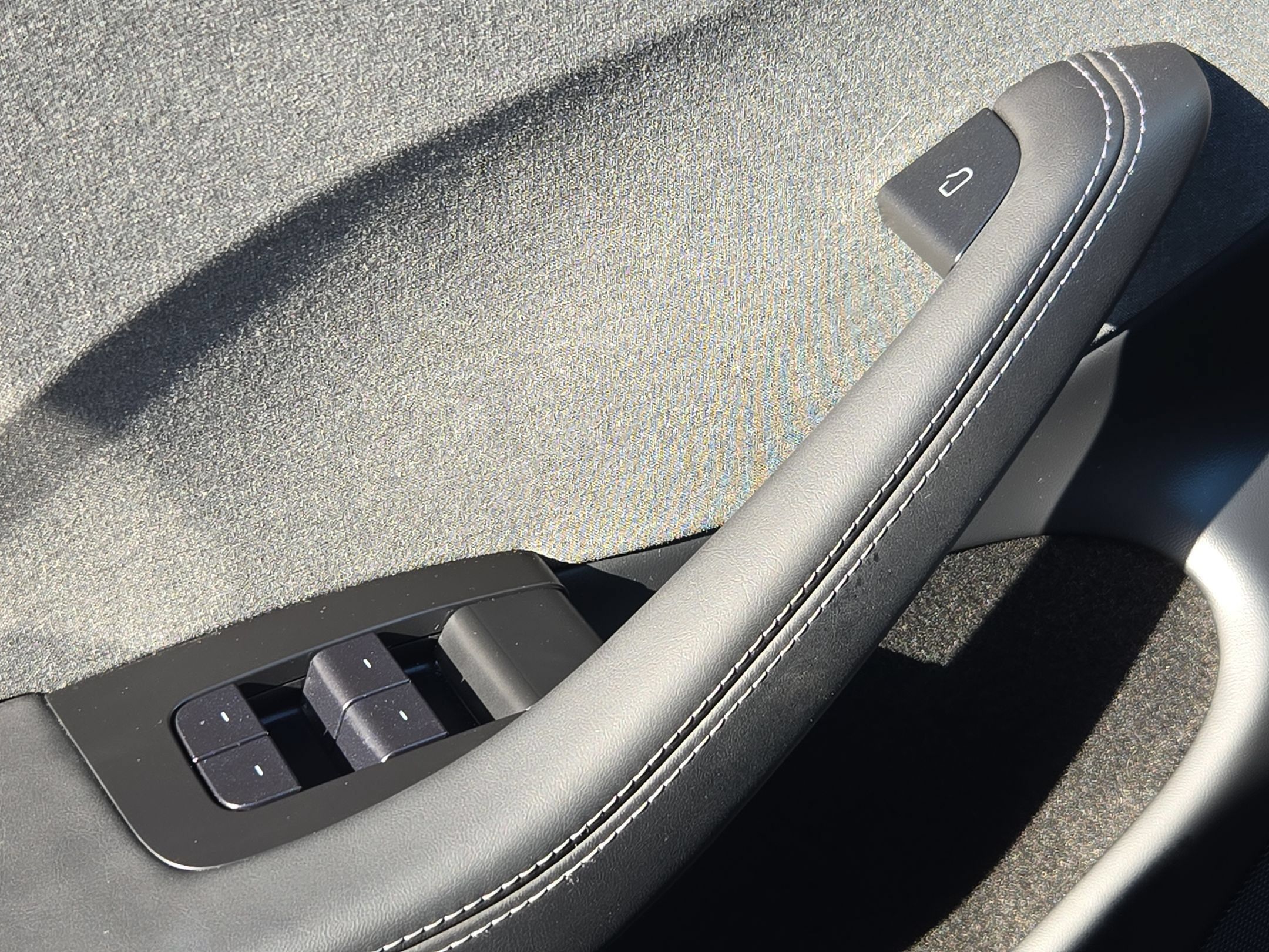 Used 2025 Tesla Model 3 Long Range RWD image 11