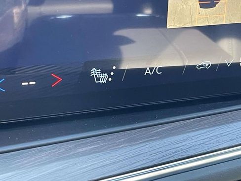 New 2026 Chevrolet Suburban Z71 w/ Comfort Package image 20