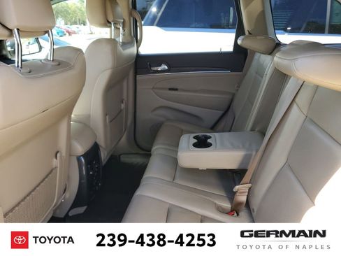 Used 2018 Jeep Grand Cherokee Limited w/ Luxury Group II image 20