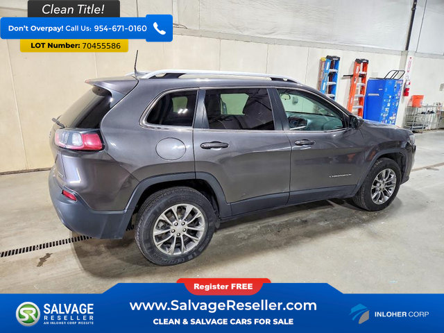 Used 2019 Jeep Cherokee Latitude Plus AWD/4WD image 4