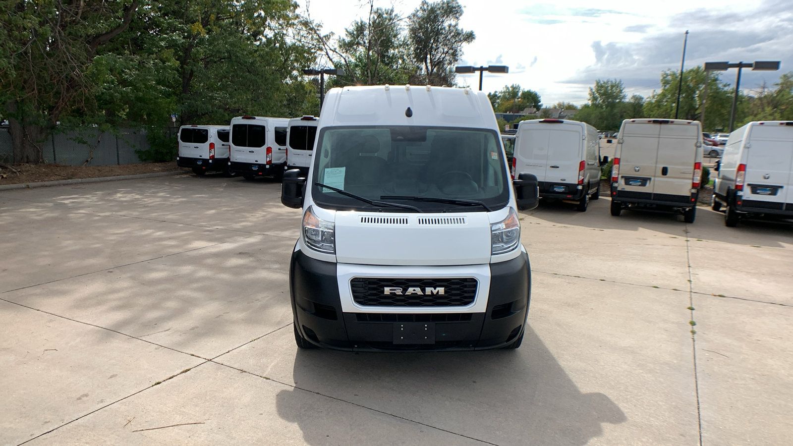 Used 2022 RAM ProMaster 2500 FWD image 8